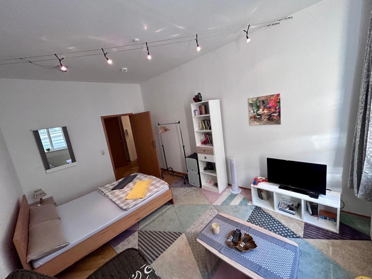 Piano Apartment In Halle Center - Netflix - Free Wifi 1 Экстерьер фото