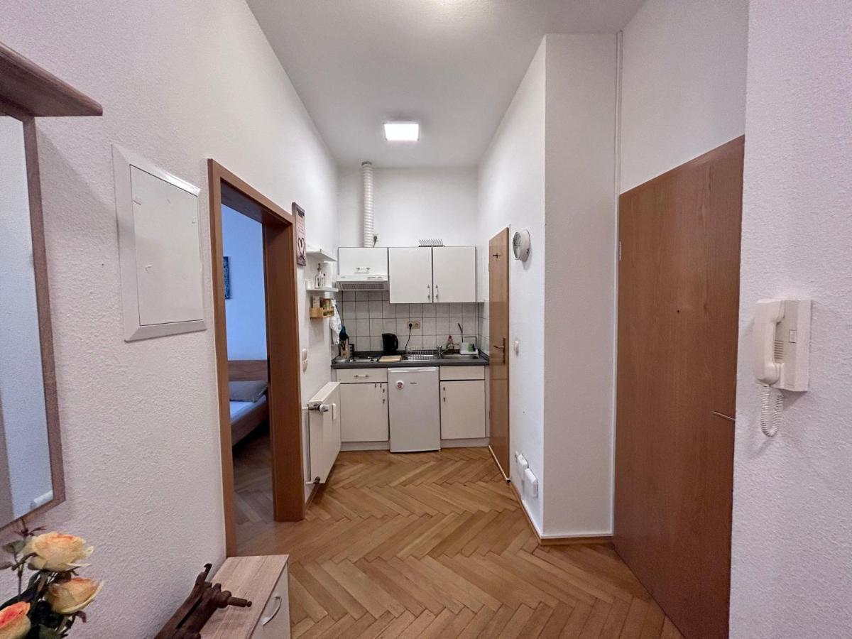 Piano Apartment In Halle Center - Netflix - Free Wifi 1 Экстерьер фото