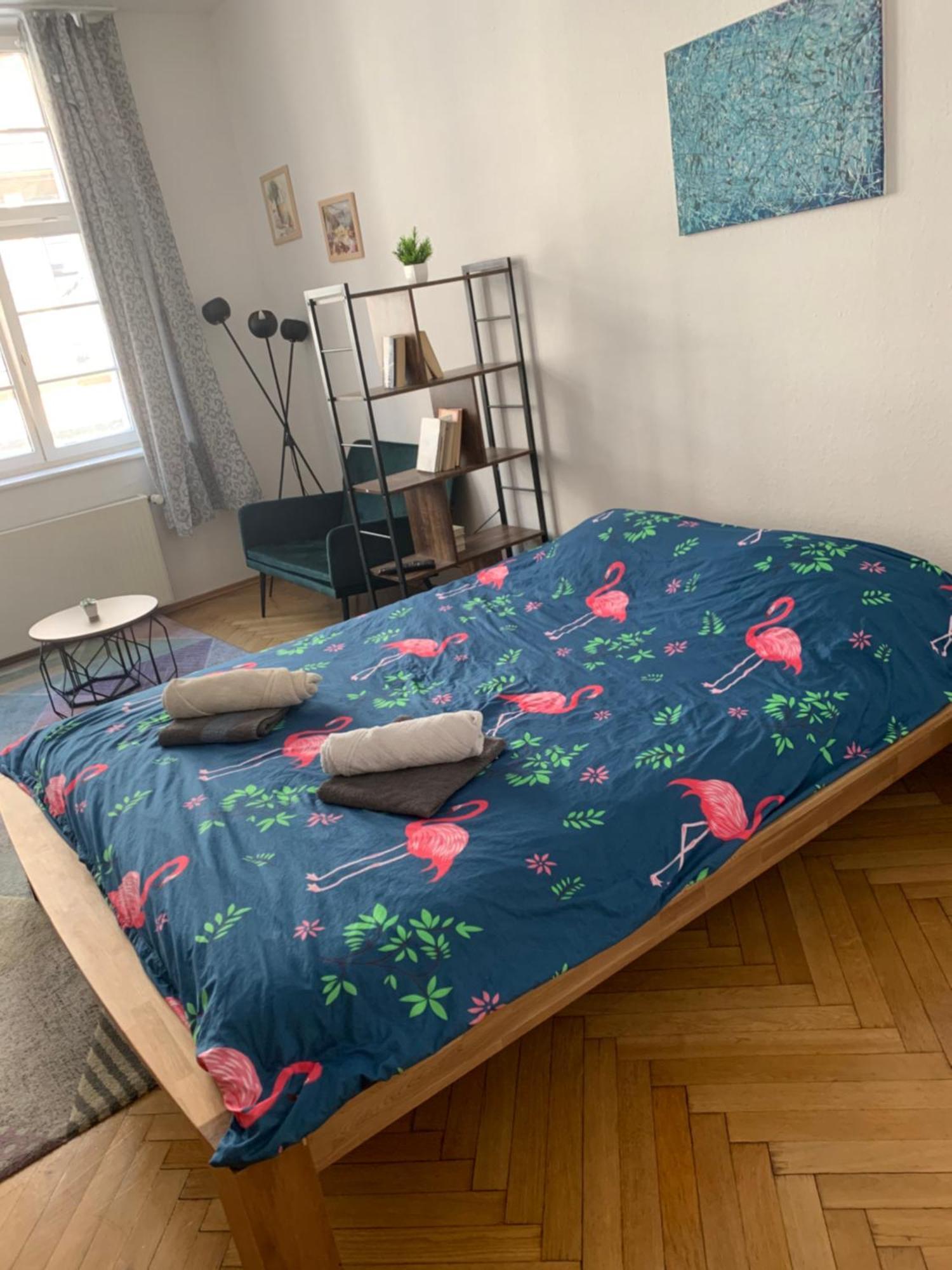 Piano Apartment In Halle Center - Netflix - Free Wifi 1 Экстерьер фото